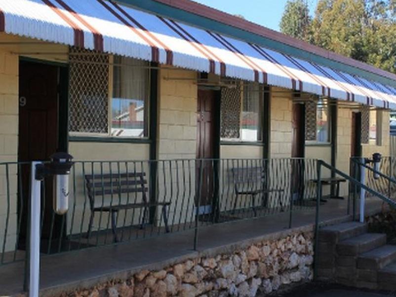 Golden Peak Motel Peakhill Peak Hill Exterior foto