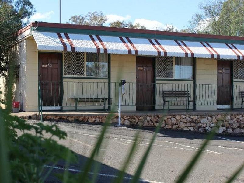 Golden Peak Motel Peakhill Peak Hill Exterior foto